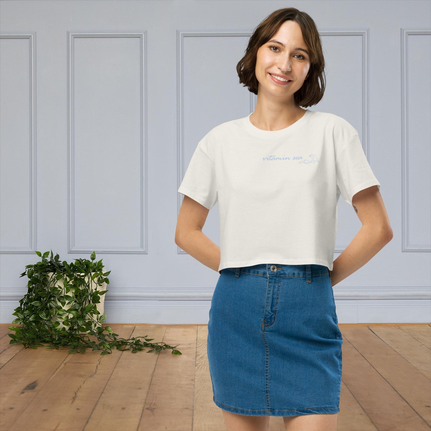 Vitamin Sea - Women’s crop top